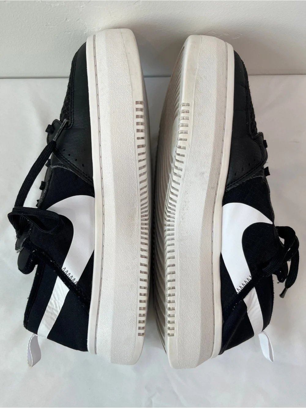 Nike Court Vision Alta TXT Black White Platform Sneakers Womens Size 12